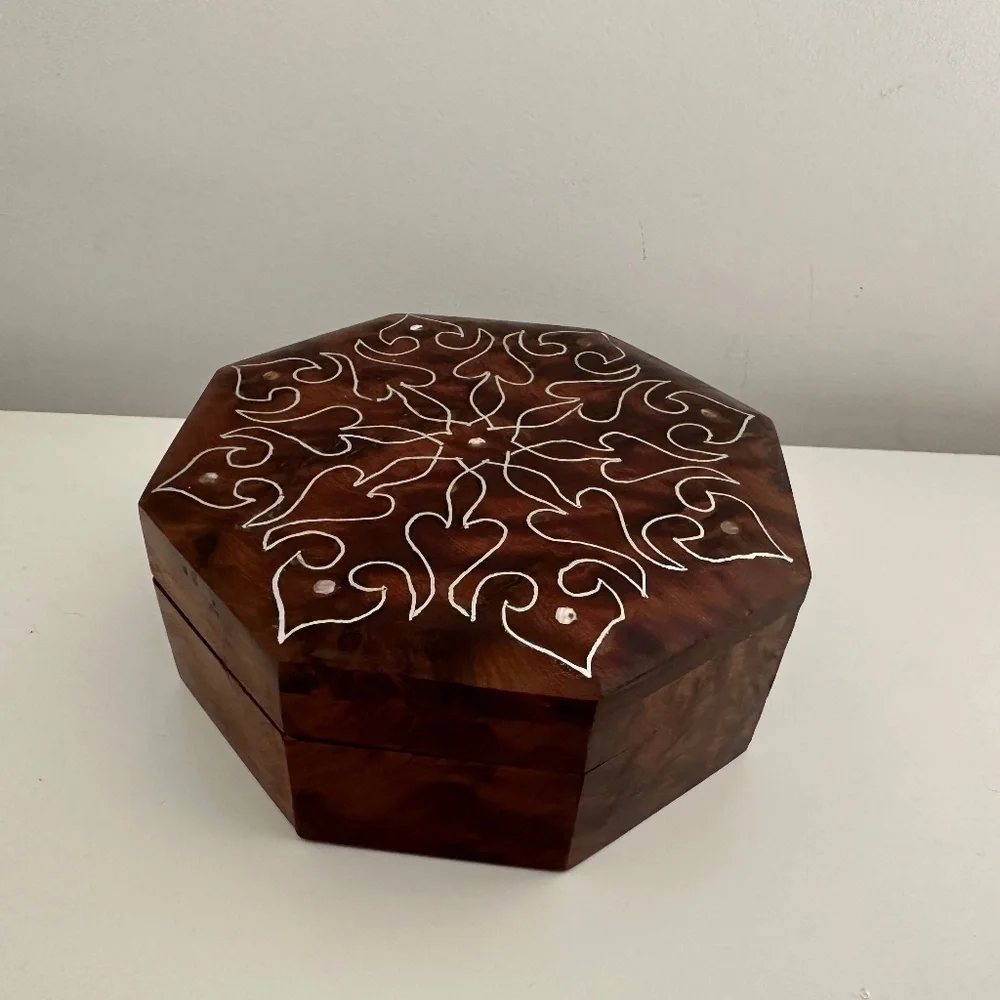 Burr Walnut Hexagon Jewelry Box Trinket Vintage Classic
